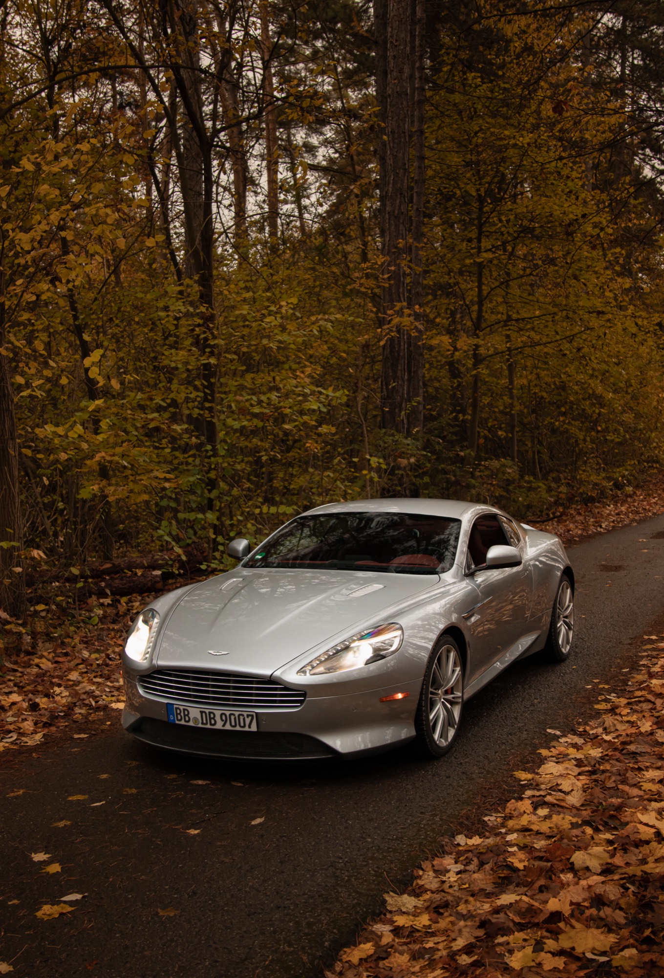 Aston Martin DB9 V12 – Sportwagen mieten Stuttgart